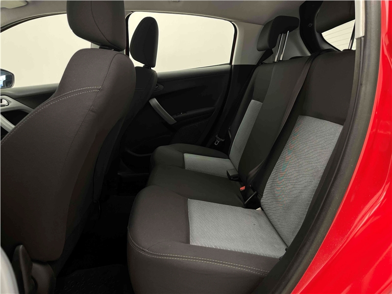 Foto do veículo PEUGEOT 208 1.5 ACTIVE PACK 8V FLEX 4P MANUAL 2015 66.788 KM 38.900,00