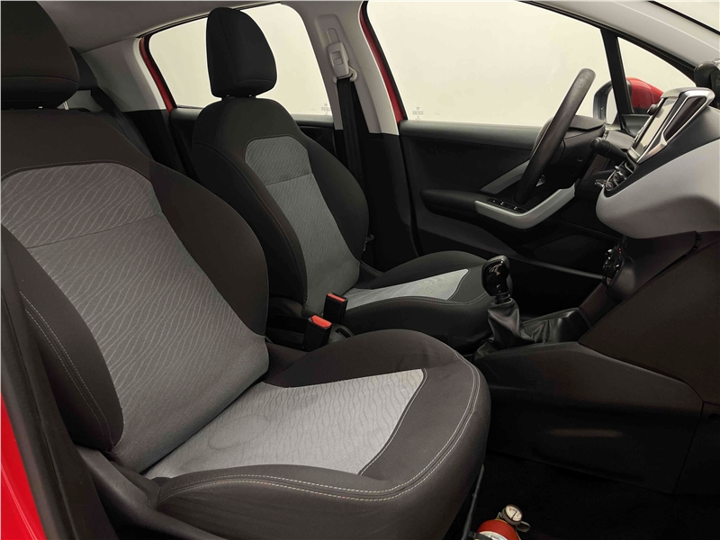 Foto do veículo PEUGEOT 208 1.5 ACTIVE PACK 8V FLEX 4P MANUAL 2015 66.788 KM 38.900,00