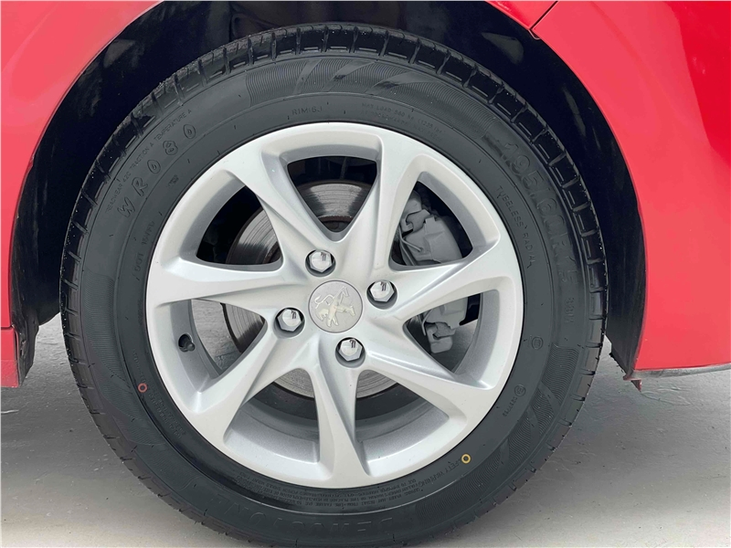 Foto do veículo PEUGEOT 208 1.5 ACTIVE PACK 8V FLEX 4P MANUAL 2015 66.788 KM 38.900,00