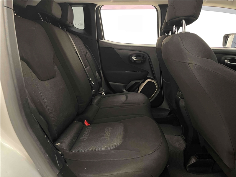 Foto do veículo JEEP RENEGADE 1.8 16V FLEX SPORT 4P MANUAL 2016 62.918 KM 64.900,00