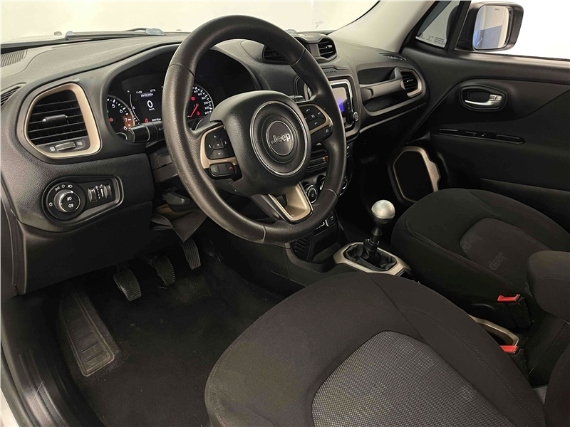 Foto do veículo JEEP RENEGADE 1.8 16V FLEX SPORT 4P MANUAL 2016 62.918 KM 64.900,00
