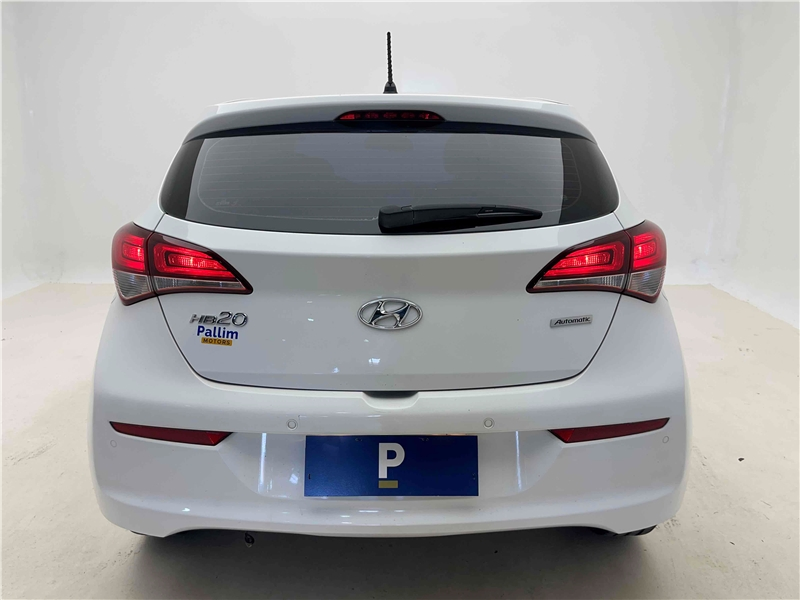 Foto do veículo HYUNDAI HB20 1.6 PREMIUM 16V FLEX 4P AUTOMÁTICO 2017 72.571 KM 61.900,00