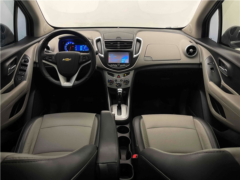 Foto do veículo CHEVROLET TRACKER 1.8 MPFI LTZ 4X2 16V FLEX 4P AUTOMÁTICO 2014 67.579 KM 64.900,00
