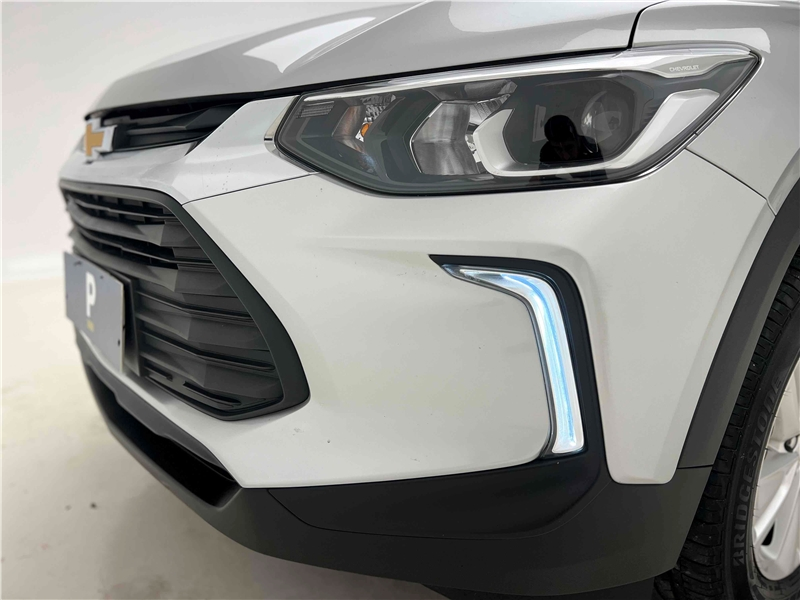 Foto do veículo CHEVROLET TRACKER 1.0 TURBO FLEX LT AUTOMÁTICO 2022 37.571 KM 104.900,00