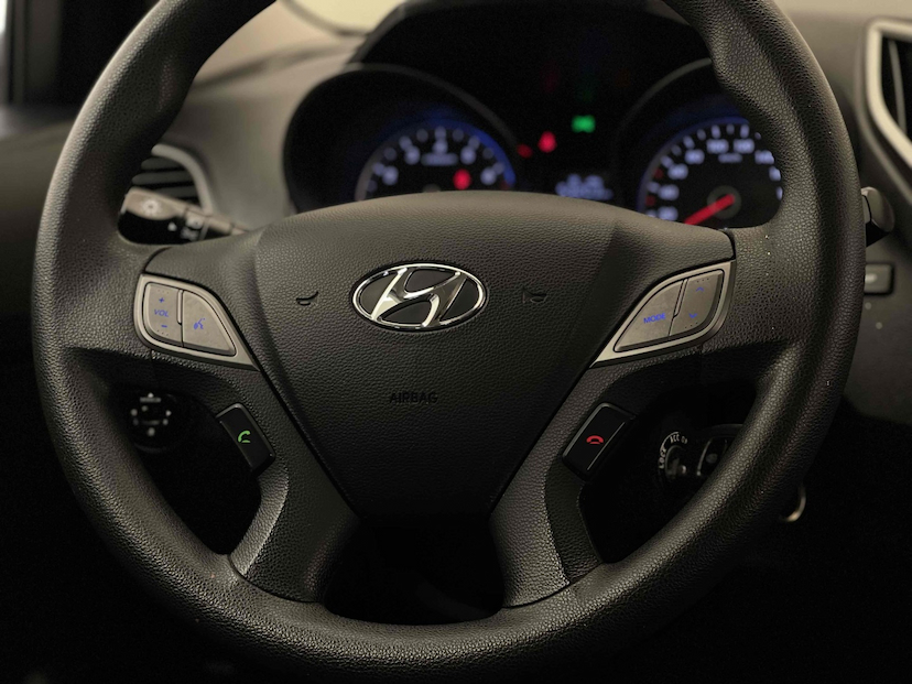 Foto do veículo HYUNDAI HB20 1.0 COMFORT 12V FLEX 4P MANUAL 2019 53.950 KM 53.900,00