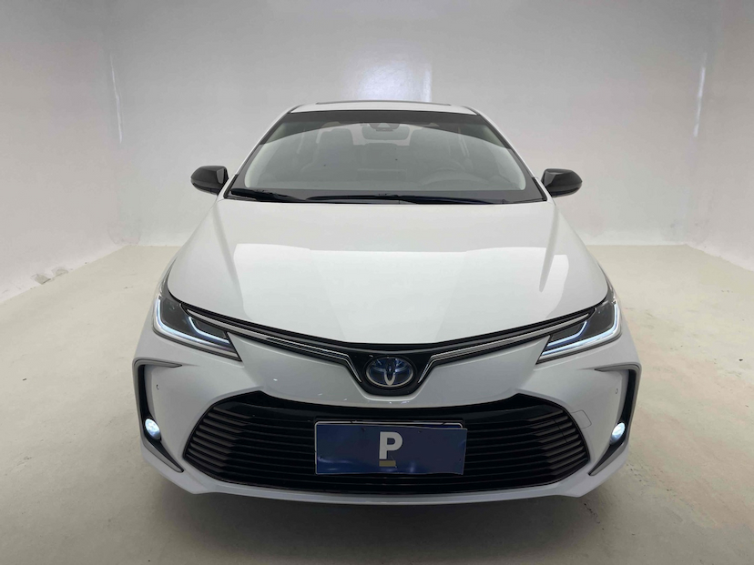 Foto do veículo TOYOTA COROLLA 1.8 VVT-I HYBRID FLEX ALTIS PREMIUM CVT 2022 48.049 KM 147.900,00