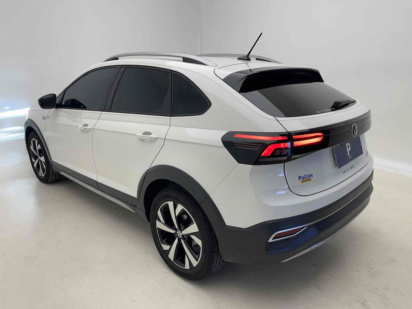 Foto do veículo VOLKSWAGEN NIVUS 1.0 200 TSI TOTAL FLEX HIGHLINE AUTOMÁTICO 2024 5.362 KM 129.900,00