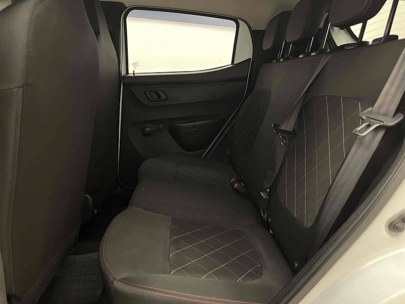 Foto do veículo RENAULT KWID 1.0 12V SCE FLEX ZEN MANUAL 2021 39.587 KM 44.900,00
