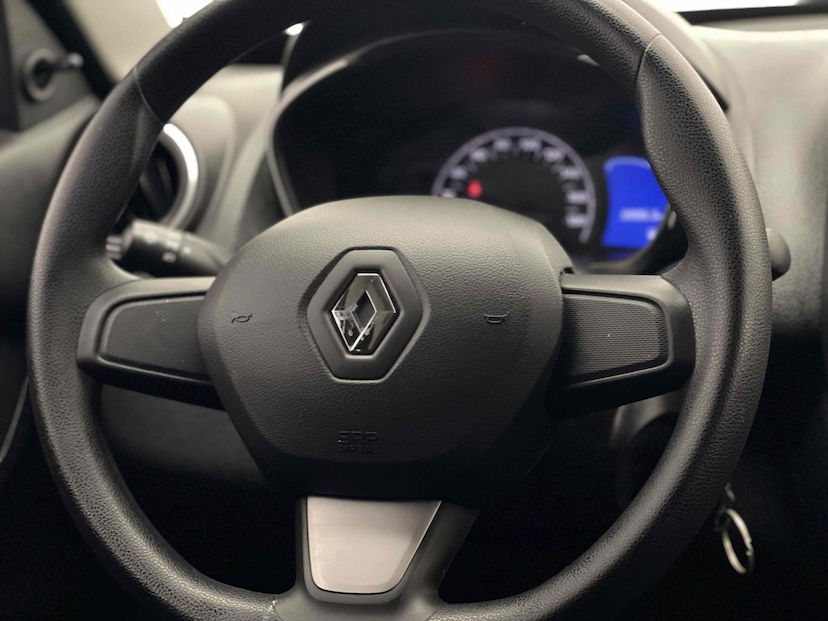 Foto do veículo RENAULT KWID 1.0 12V SCE FLEX ZEN MANUAL 2021 39.587 KM 44.900,00