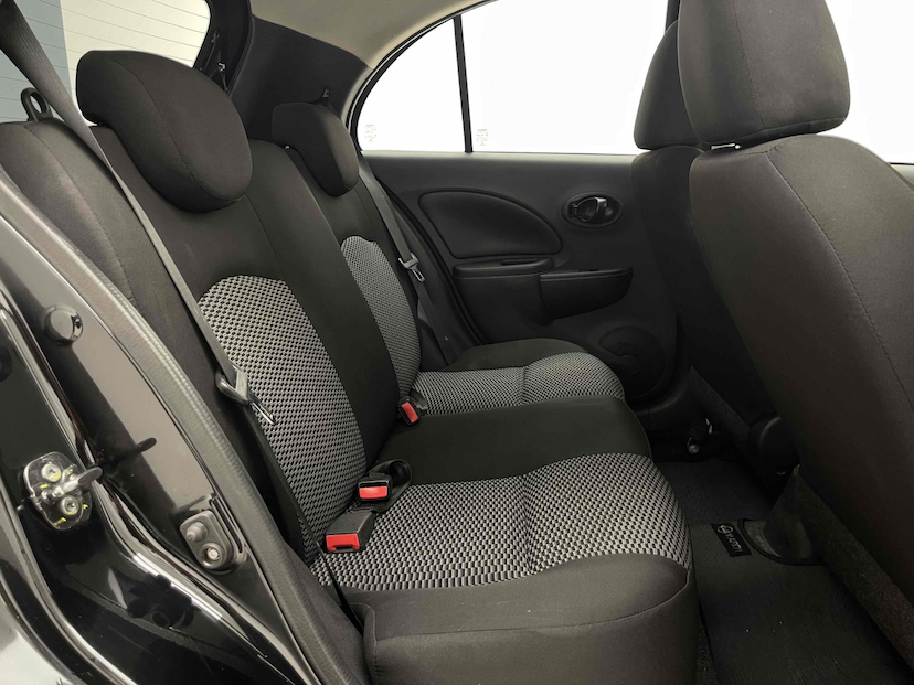 Foto do veículo NISSAN MARCH 1.0 S 12V FLEX 4P MANUAL 2017 53.348 KM 41.900,00