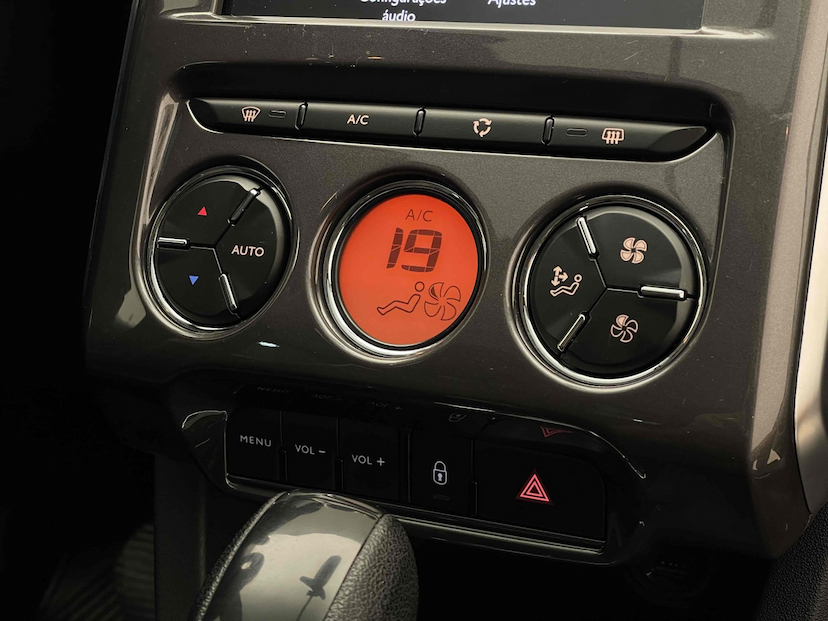 Foto do veículo CITROEN C3 1.6 VTI 120 FLEX EXCLUSIVE EAT6 2018 42.710 KM 59.900,00