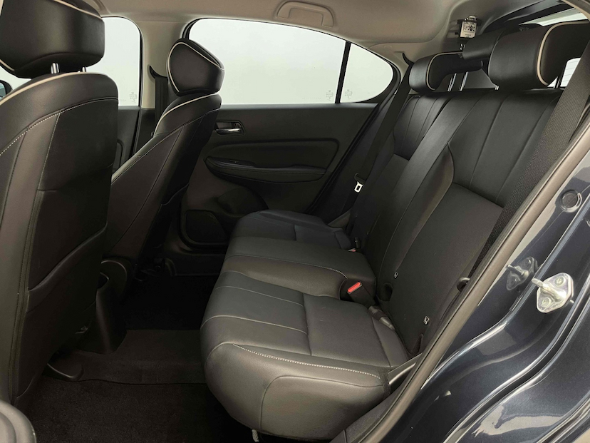 Foto do veículo HONDA CITY 1.5 I-VTEC FLEX HATCH EXL CVT 2023 15.964 KM 110.900,00