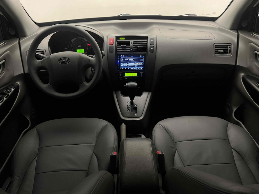 Foto do veículo HYUNDAI TUCSON 2.0 MPFI GLS 16V 143CV 2WD FLEX 4P AUTOMÁTICO 2016 101.723 KM 57.900,00