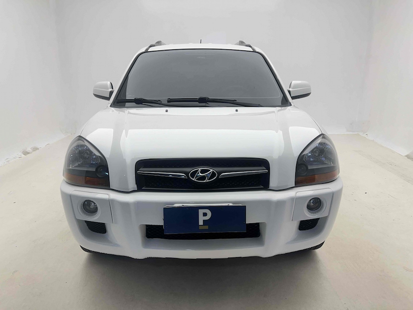 Foto do veículo HYUNDAI TUCSON 2.0 MPFI GLS 16V 143CV 2WD FLEX 4P AUTOMÁTICO 2016 101.723 KM 57.900,00