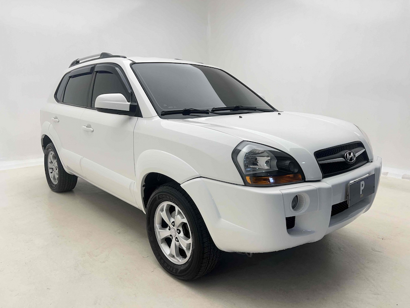 Foto do veículo HYUNDAI TUCSON 2.0 MPFI GLS 16V 143CV 2WD FLEX 4P AUTOMÁTICO 2016 101.723 KM 57.900,00
