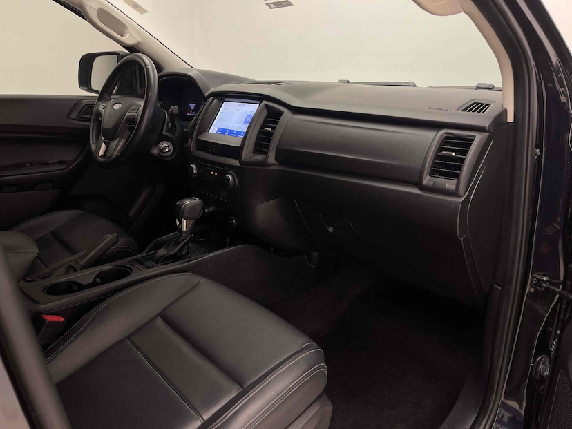 Foto do veículo FORD RANGER 2.2 BLACK 4X2 CD 16V DIESEL 4P AUTOMÁTICO 2022 80.208 KM 151.900,00