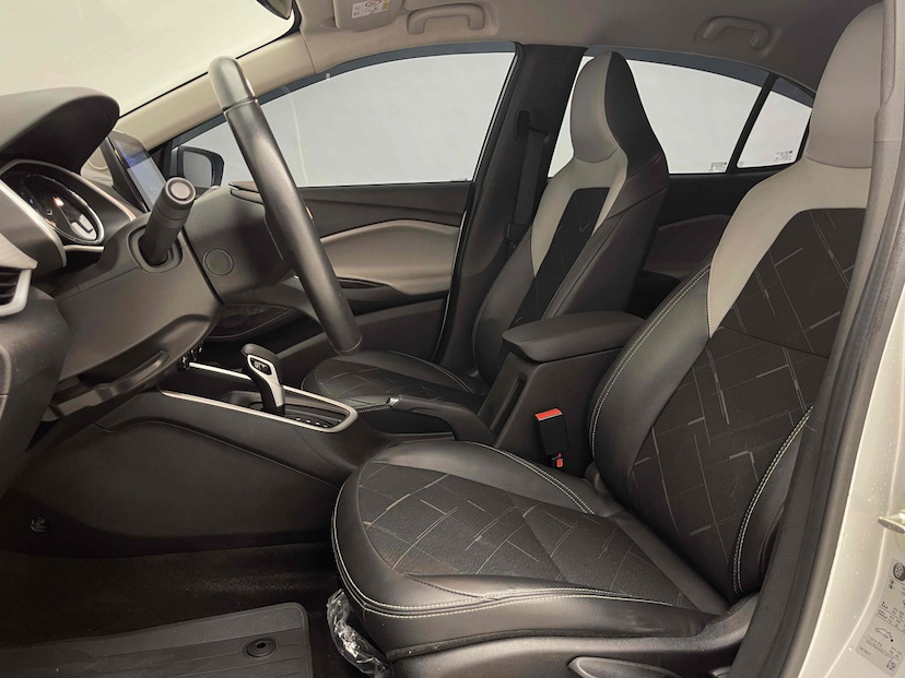 Foto do veículo CHEVROLET ONIX 1.0 TURBO FLEX PLUS PREMIER AUTOMÁTICO 2022 39.476 KM 86.900,00