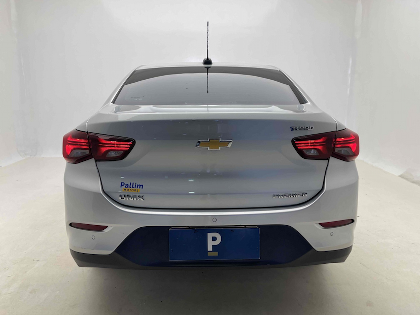 Foto do veículo CHEVROLET ONIX 1.0 TURBO FLEX PLUS PREMIER AUTOMÁTICO 2022 39.476 KM 86.900,00