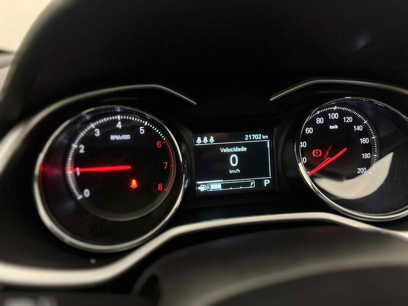 Foto do veículo CHEVROLET ONIX 1.0 TURBO FLEX PREMIER AUTOMÁTICO 2023 21.702 KM 92.900,00