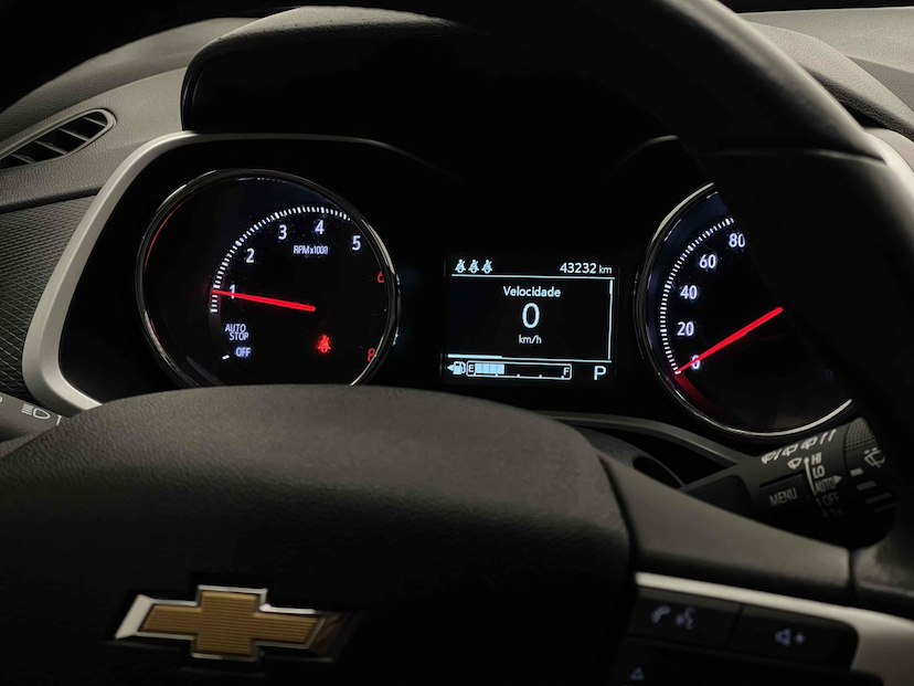 Foto do veículo CHEVROLET TRACKER 1.0 TURBO FLEX LTZ AUTOMÁTICO 2021 43.232 KM 99.900,00