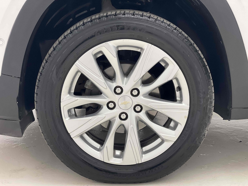 Foto do veículo CHEVROLET TRACKER 1.0 TURBO FLEX LTZ AUTOMÁTICO 2021 43.232 KM 99.900,00