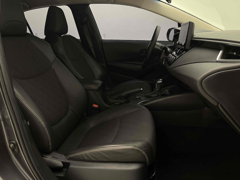 Foto do veículo TOYOTA COROLLA 2.0 VVT-IE FLEX GLI DIRECT SHIFT 2022 48.268 KM 111.900,00