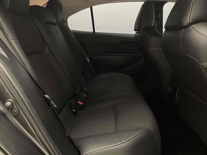 Foto do veículo TOYOTA COROLLA 2.0 VVT-IE FLEX GLI DIRECT SHIFT 2022 48.268 KM 111.900,00