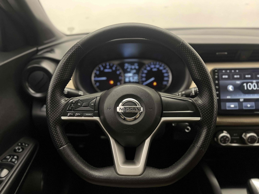 Foto do veículo NISSAN KICKS 1.6 16V FLEXSTART S 4P XTRONIC 2019 92.701 KM 75.900,00
