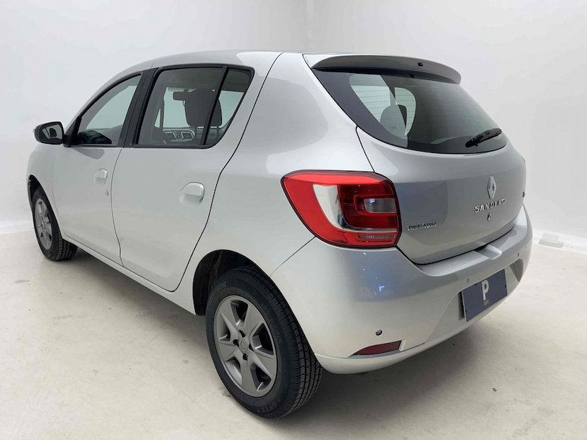 Foto do veículo RENAULT SANDERO 1.6 DYNAMIQUE 8V FLEX 4P MANUAL 2016 86.201 KM 41.900,00