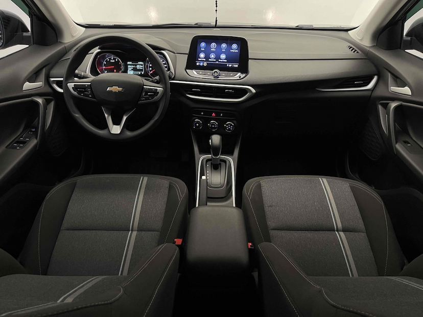 Foto do veículo CHEVROLET TRACKER 1.0 TURBO FLEX LT AUTOMÁTICO 2024 11.898 KM 119.900,00