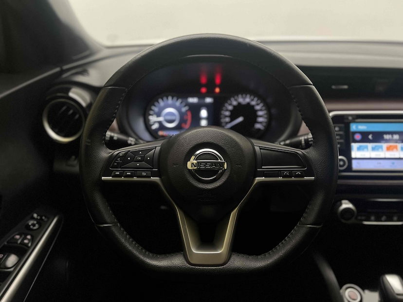 Foto do veículo NISSAN KICKS 1.6 16V FLEXSTART SL 4P XTRONIC 2019 56.485 KM 87.900,00