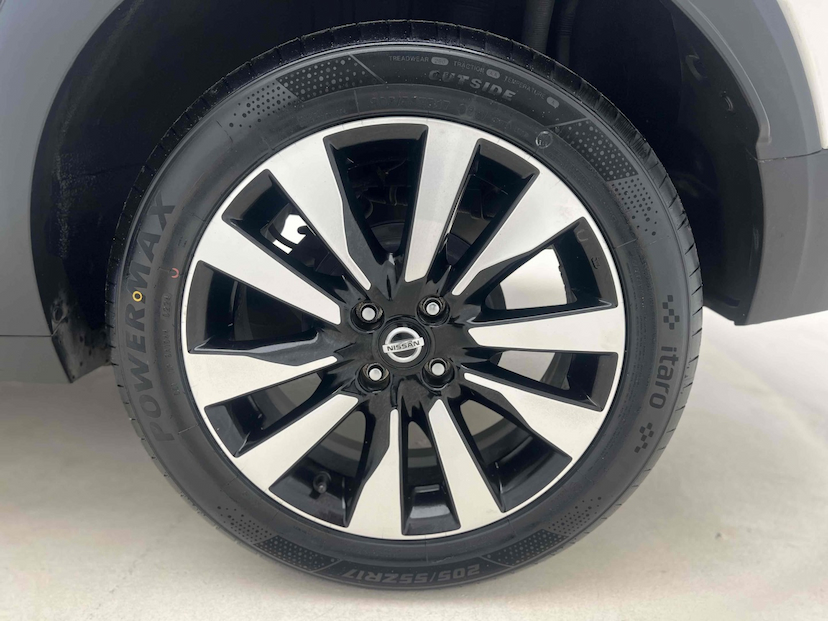 Foto do veículo NISSAN KICKS 1.6 16V FLEXSTART SL 4P XTRONIC 2019 56.485 KM 87.900,00