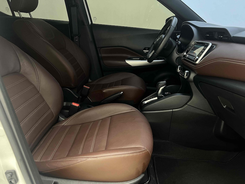 Foto do veículo NISSAN KICKS 1.6 16V FLEXSTART SL 4P XTRONIC 2019 56.485 KM 87.900,00
