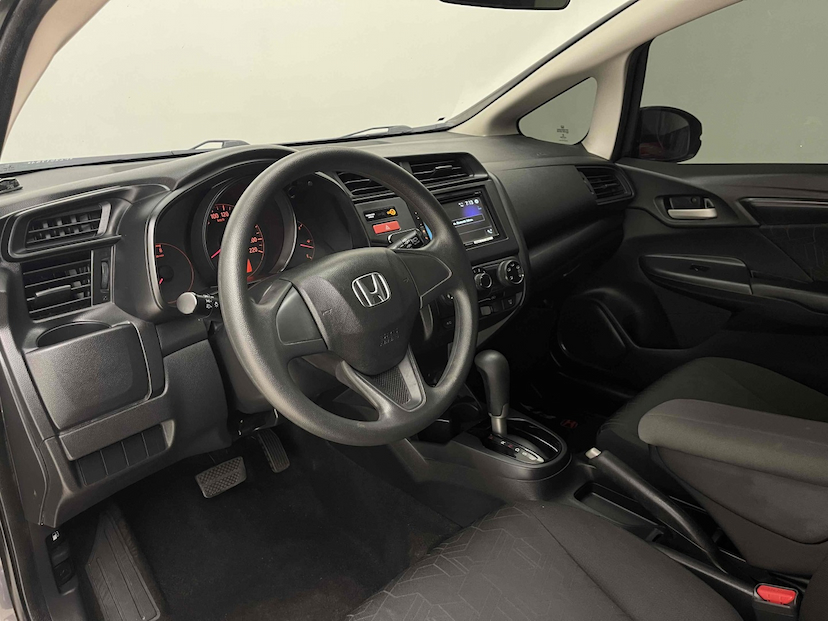 Foto do veículo HONDA FIT 1.5 LX 16V FLEX 4P AUTOMÁTICO 2015 81.722 KM 60.900,00
