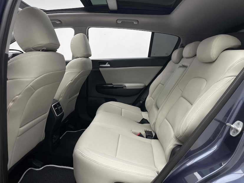 Foto do veículo KIA SPORTAGE 2.0 EX 4X2 16V FLEX 4P AUTOMÁTICO 2017 49.382 KM 110.900,00
