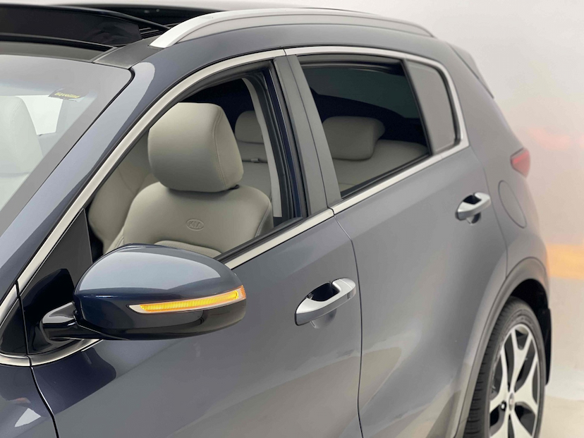Foto do veículo KIA SPORTAGE 2.0 EX 4X2 16V FLEX 4P AUTOMÁTICO 2017 49.382 KM 110.900,00