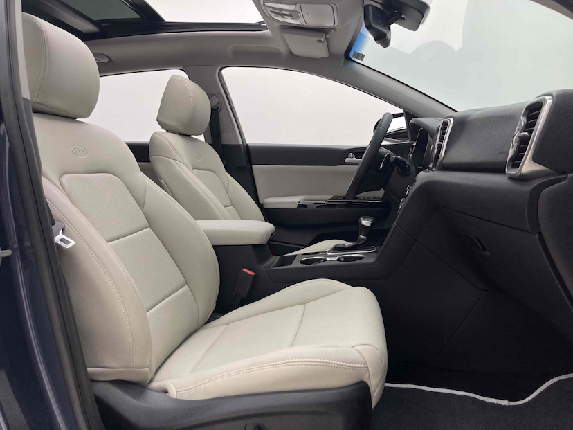 Foto do veículo KIA SPORTAGE 2.0 EX 4X2 16V FLEX 4P AUTOMÁTICO 2017 49.382 KM 110.900,00