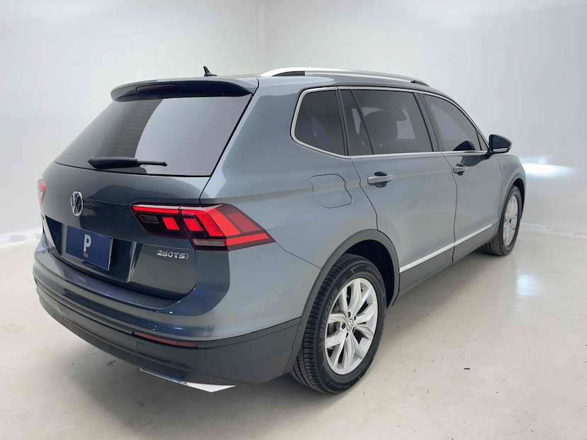 Foto do veículo VOLKSWAGEN TIGUAN 1.4 250 TSI TOTAL FLEX ALLSPACE COMFORTLINE TIPTRONIC 2018 52.349 KM 135.000,00
