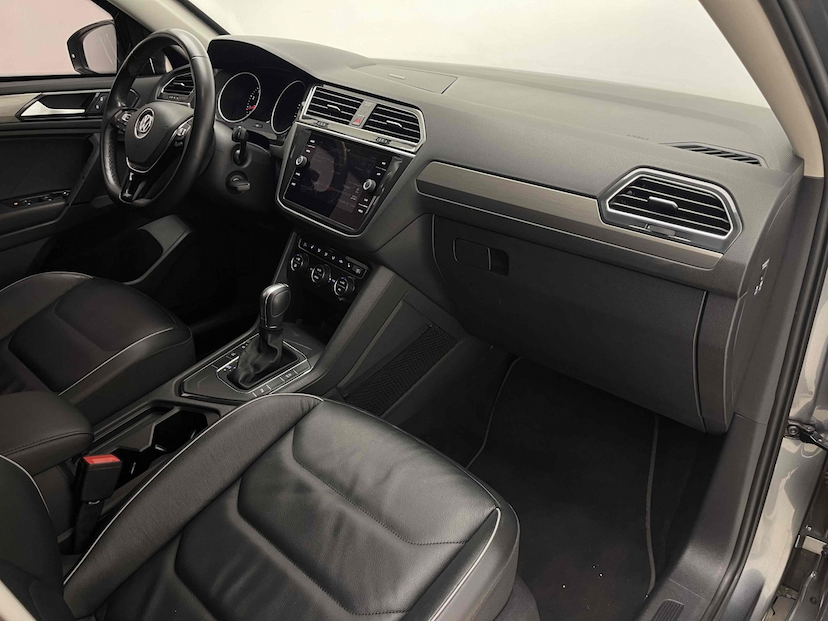 Foto do veículo VOLKSWAGEN TIGUAN 1.4 250 TSI TOTAL FLEX ALLSPACE COMFORTLINE TIPTRONIC 2018 52.349 KM 135.000,00