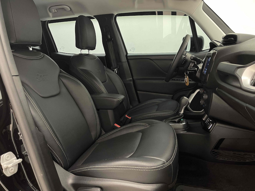 Foto do veículo JEEP RENEGADE 1.8 16V FLEX SPORT 4P AUTOMÁTICO 2021 60.443 KM 76.900,00