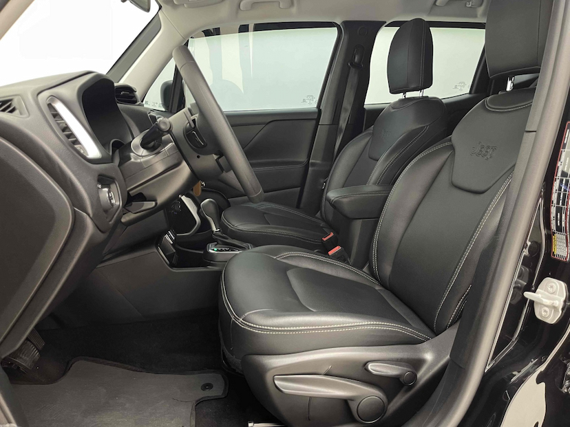 Foto do veículo JEEP RENEGADE 1.8 16V FLEX SPORT 4P AUTOMÁTICO 2021 60.443 KM 76.900,00