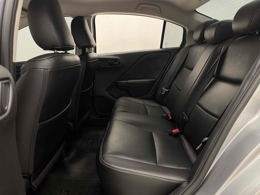 Foto do veículo HONDA CITY 1.5 DX 16V FLEX 4P AUTOMÁTICO 2017 39.266 KM 70.900,00