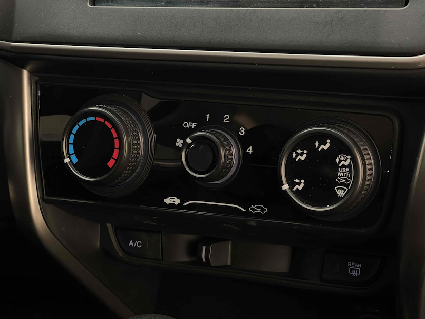 Foto do veículo HONDA CITY 1.5 DX 16V FLEX 4P AUTOMÁTICO 2017 39.266 KM 70.900,00