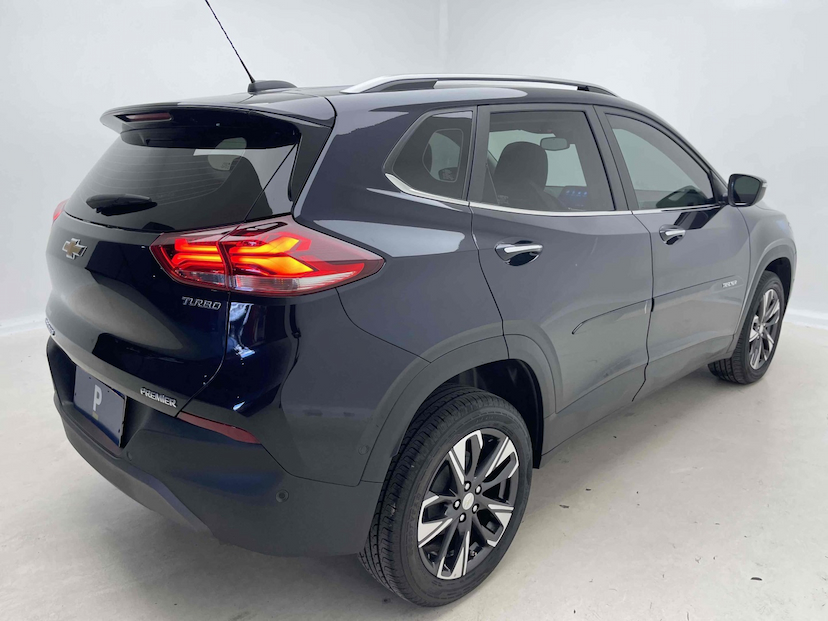 Foto do veículo CHEVROLET TRACKER 1.0 TURBO FLEX PREMIER AUTOMÁTICO 2023 21.071 KM 120.900,00