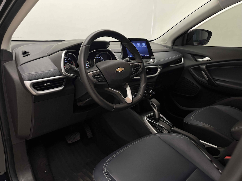 Foto do veículo CHEVROLET TRACKER 1.0 TURBO FLEX PREMIER AUTOMÁTICO 2023 21.071 KM 120.900,00