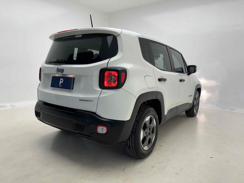 Foto do veículo JEEP RENEGADE 1.8 16V FLEX SPORT 4P AUTOMÁTICO 2016 72.143 KM 65.900,00