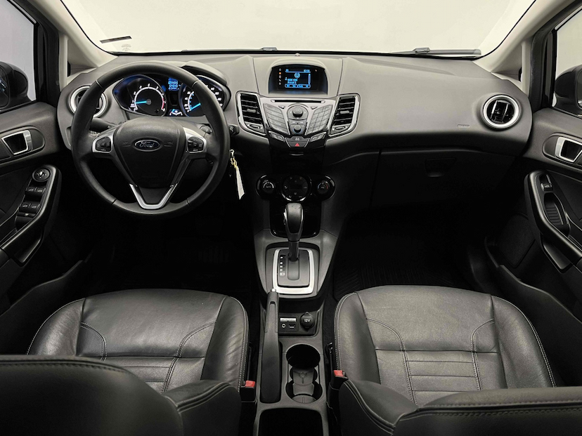 Foto do veículo FORD FIESTA 1.6 TITANIUM HATCH 16V FLEX 4P POWERSHIFT 2015 104.640 KM 44.900,00