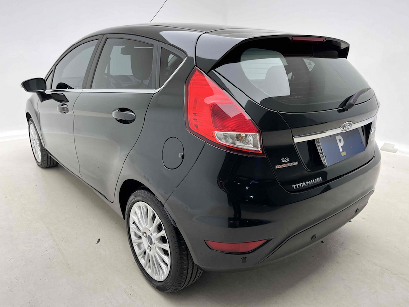 Foto do veículo FORD FIESTA 1.6 TITANIUM HATCH 16V FLEX 4P POWERSHIFT 2015 104.640 KM 44.900,00