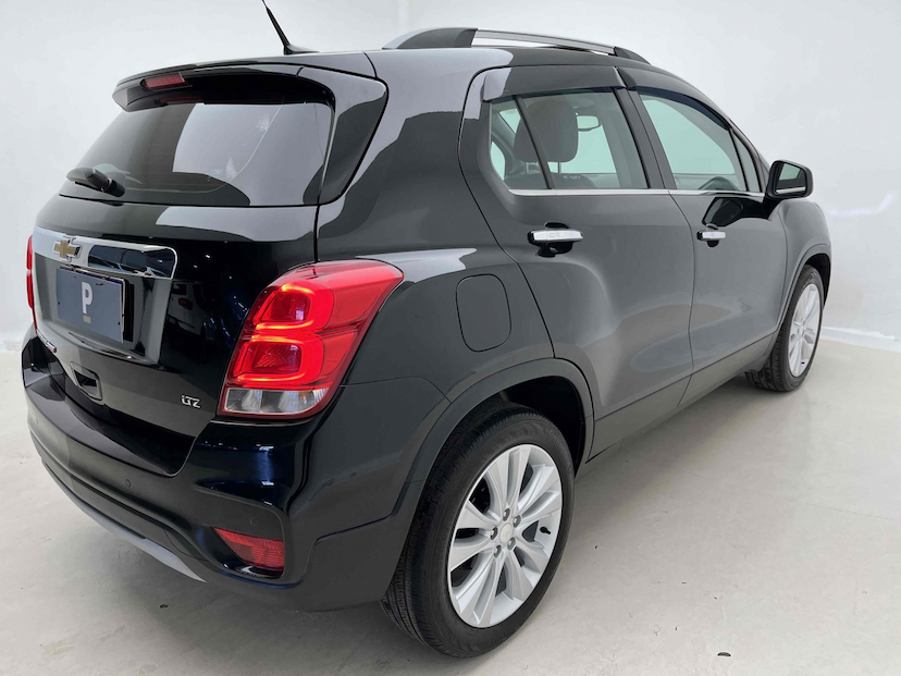 Foto do veículo CHEVROLET TRACKER 1.4 16V TURBO FLEX LTZ AUTOMÁTICO 2017 28.914 KM 83.900,00