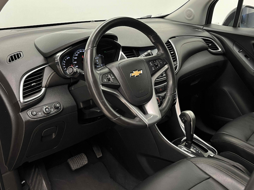 Foto do veículo CHEVROLET TRACKER 1.4 16V TURBO FLEX LTZ AUTOMÁTICO 2017 28.914 KM 83.900,00